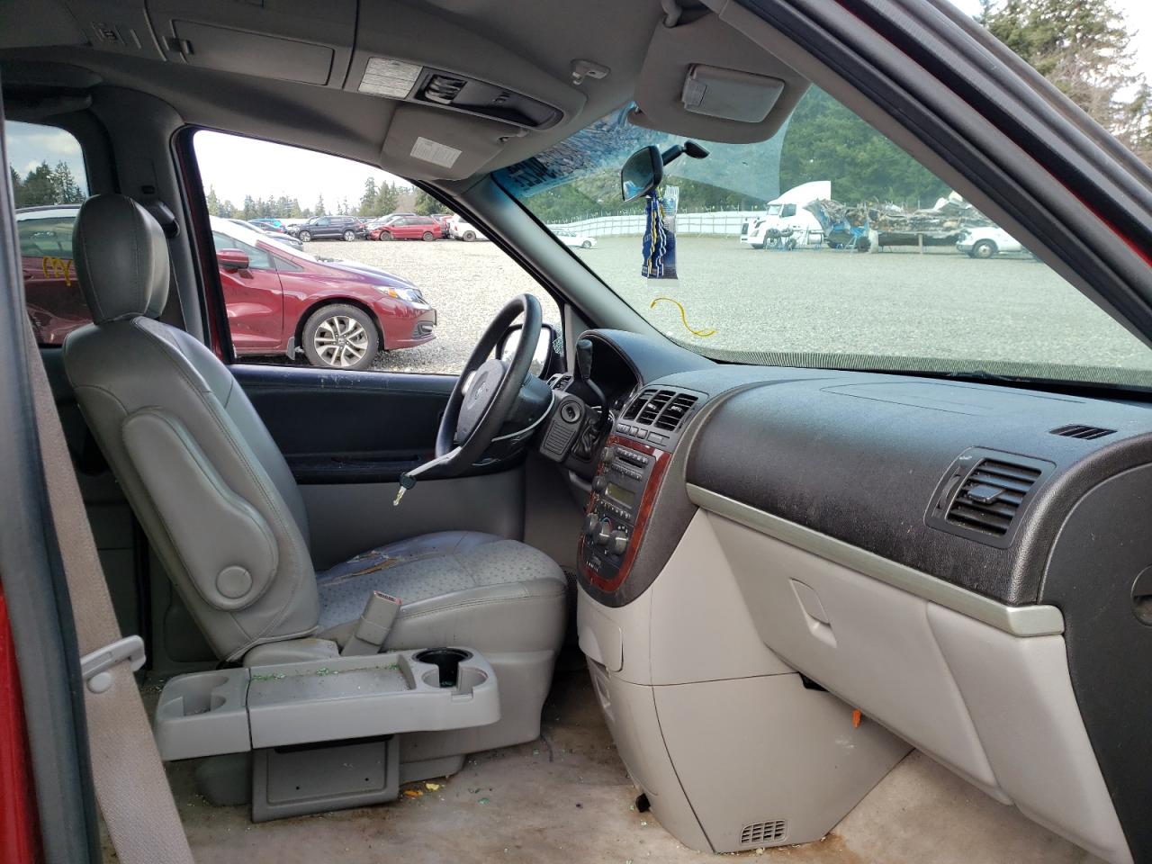 Photo 5 from auction – 2005 CHEVROLET UPLANDER L with VIN 1GNDV23L35D211771