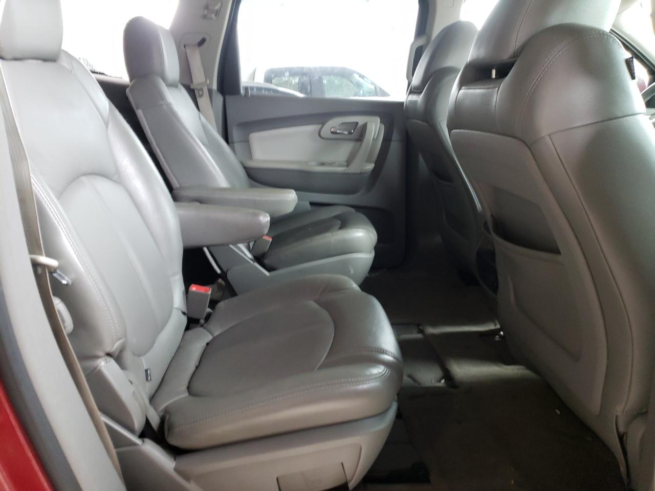 Photo 6 from auction – 2012 CHEVROLET TRAVERSE L with VIN 1GNKRGED6CJ159680