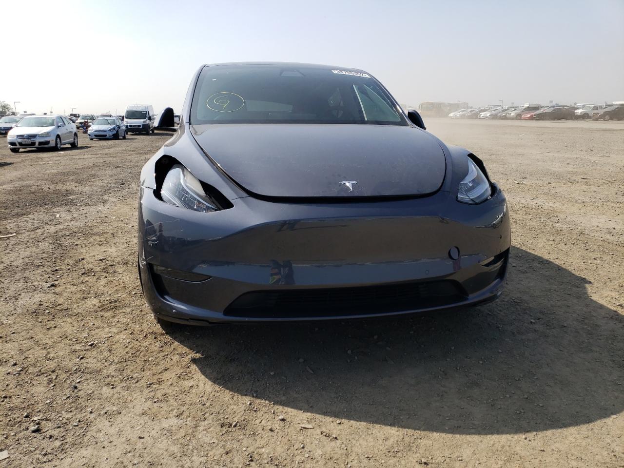 Photo 9 from auction – 2020 TESLA MODEL Y with VIN 5YJYGDEE0LF050512