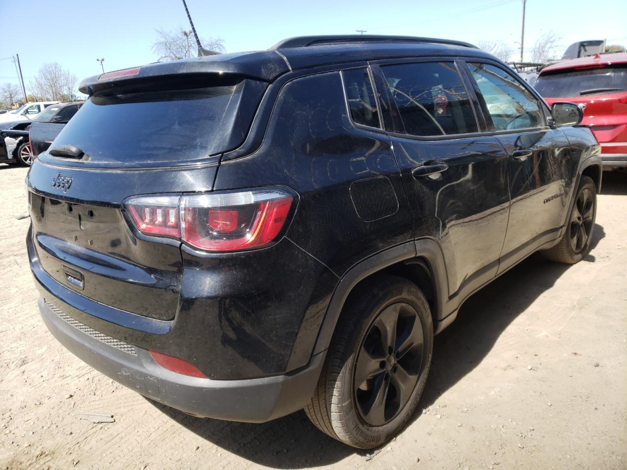 Photo 4 from auction – 2019 JEEP COMPASS LA with VIN 3C4NJCBB8KT749296