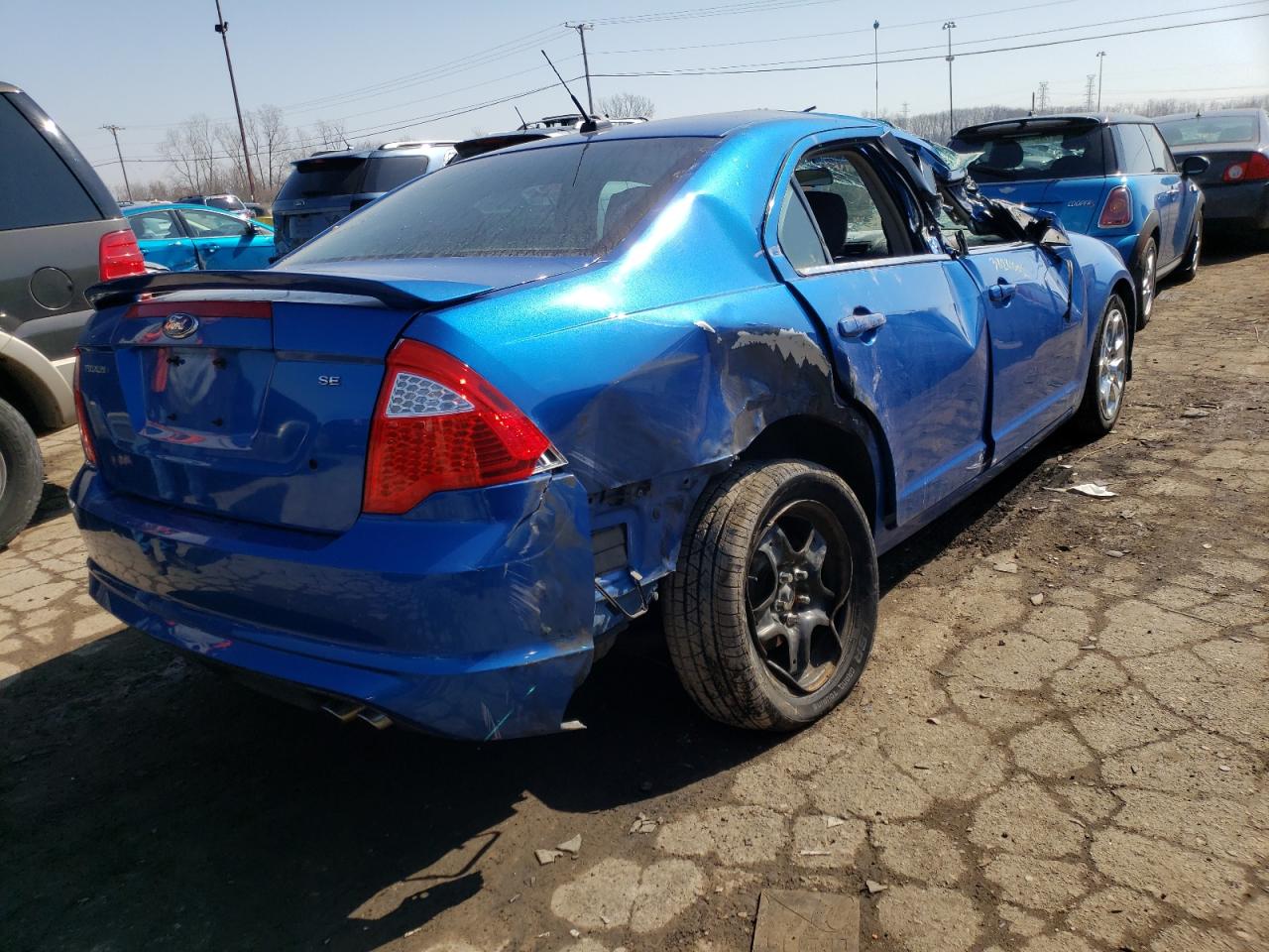 Photo 4 from auction – 2011 FORD FUSION SE with VIN 3FAHP0HA3BR153783