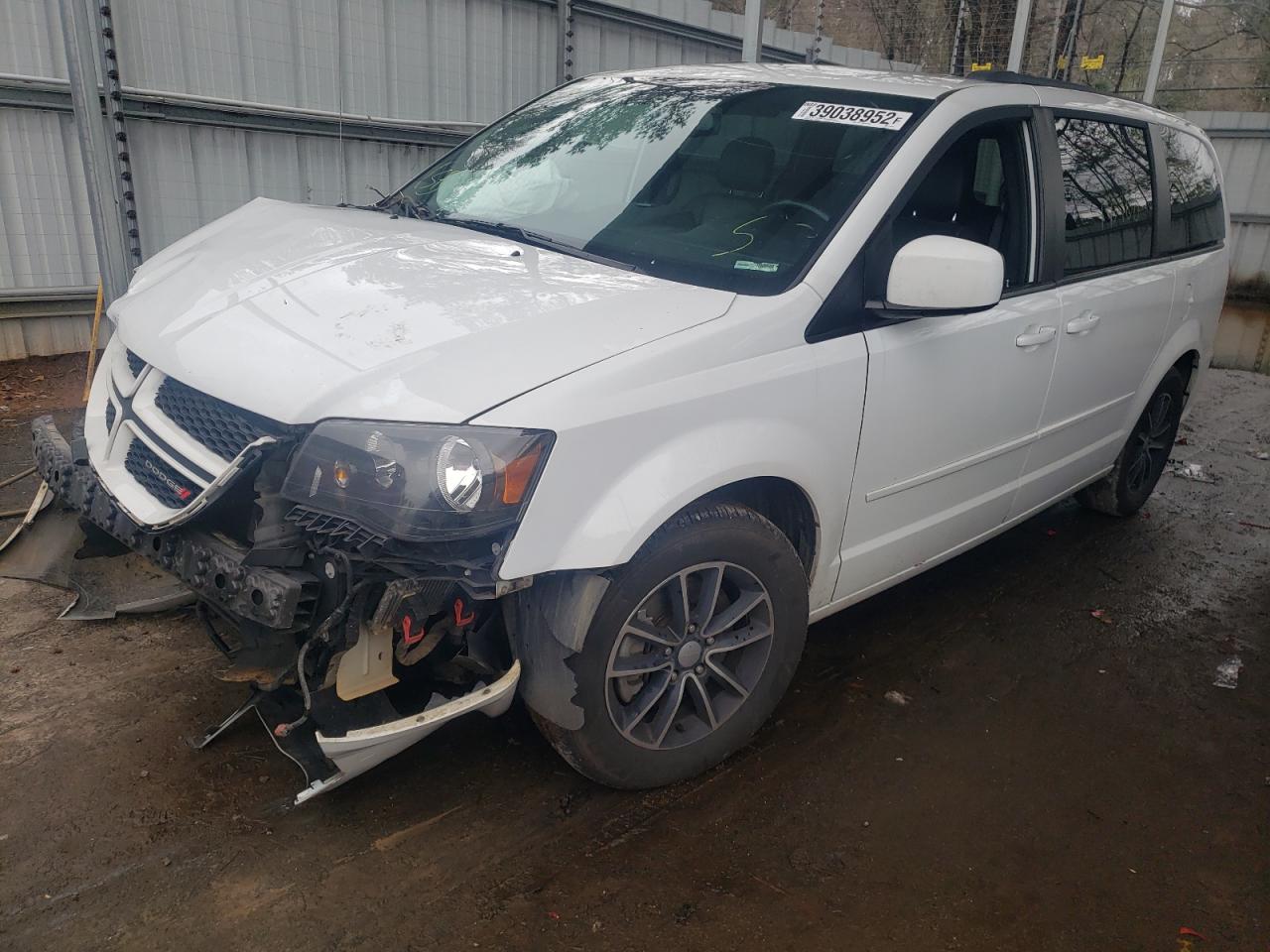 Photo 2 from auction – 2017 DODGE GRAND CARA with VIN 2C4RDGEG3HR671805