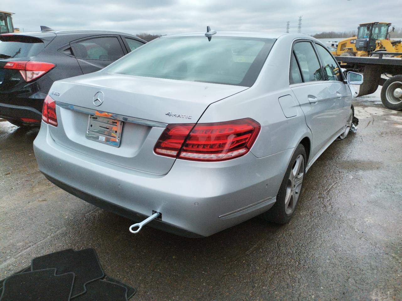 Photo 4 from auction – 2015 MERCEDES-BENZ E 350 4MAT with VIN WDDHF8JB8FB125055