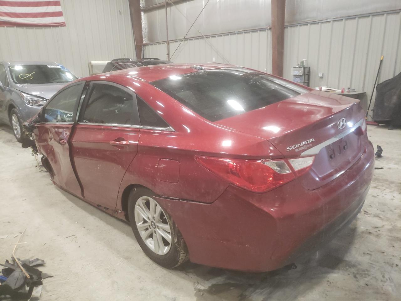 Photo 3 from auction – 2014 HYUNDAI SONATA GLS with VIN 5NPEB4AC3EH819224