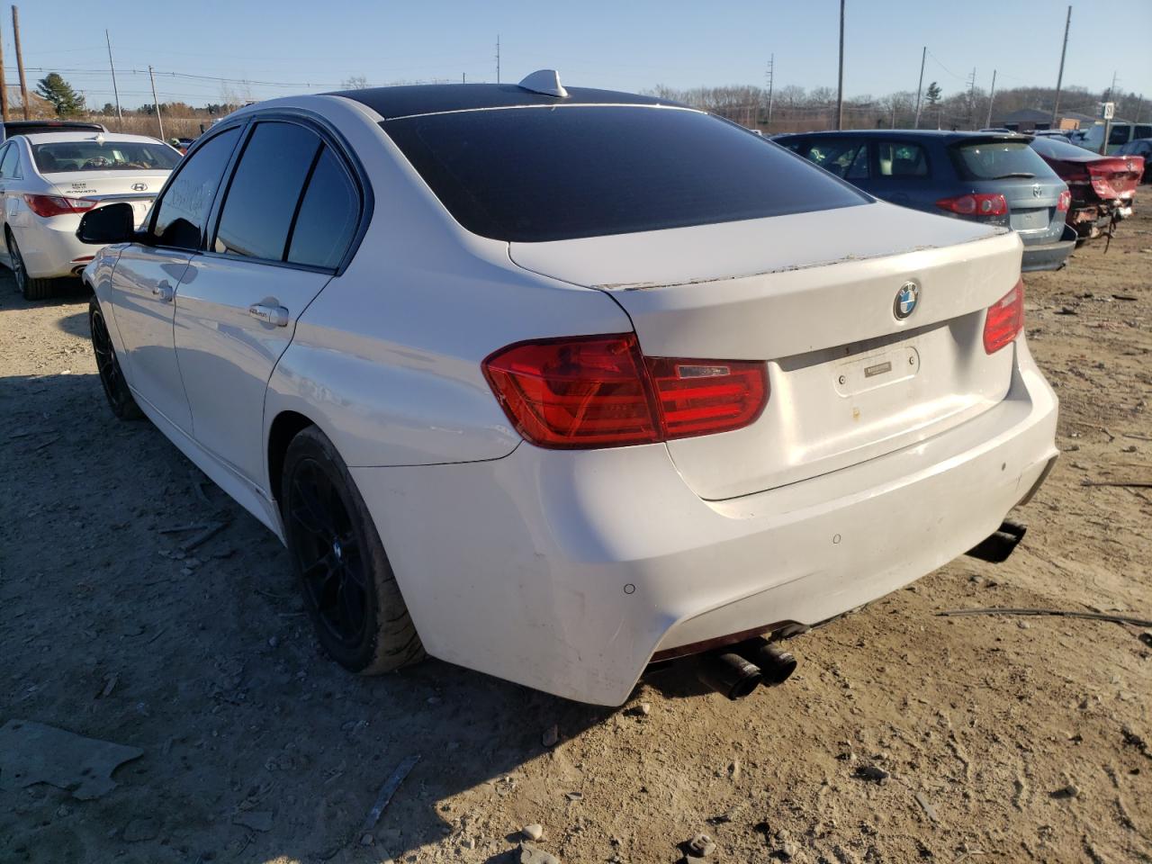 Zdjęcie 3 z aukcji – 2013 BMW 335 XI z VIN WBA3B9C54DJ437421