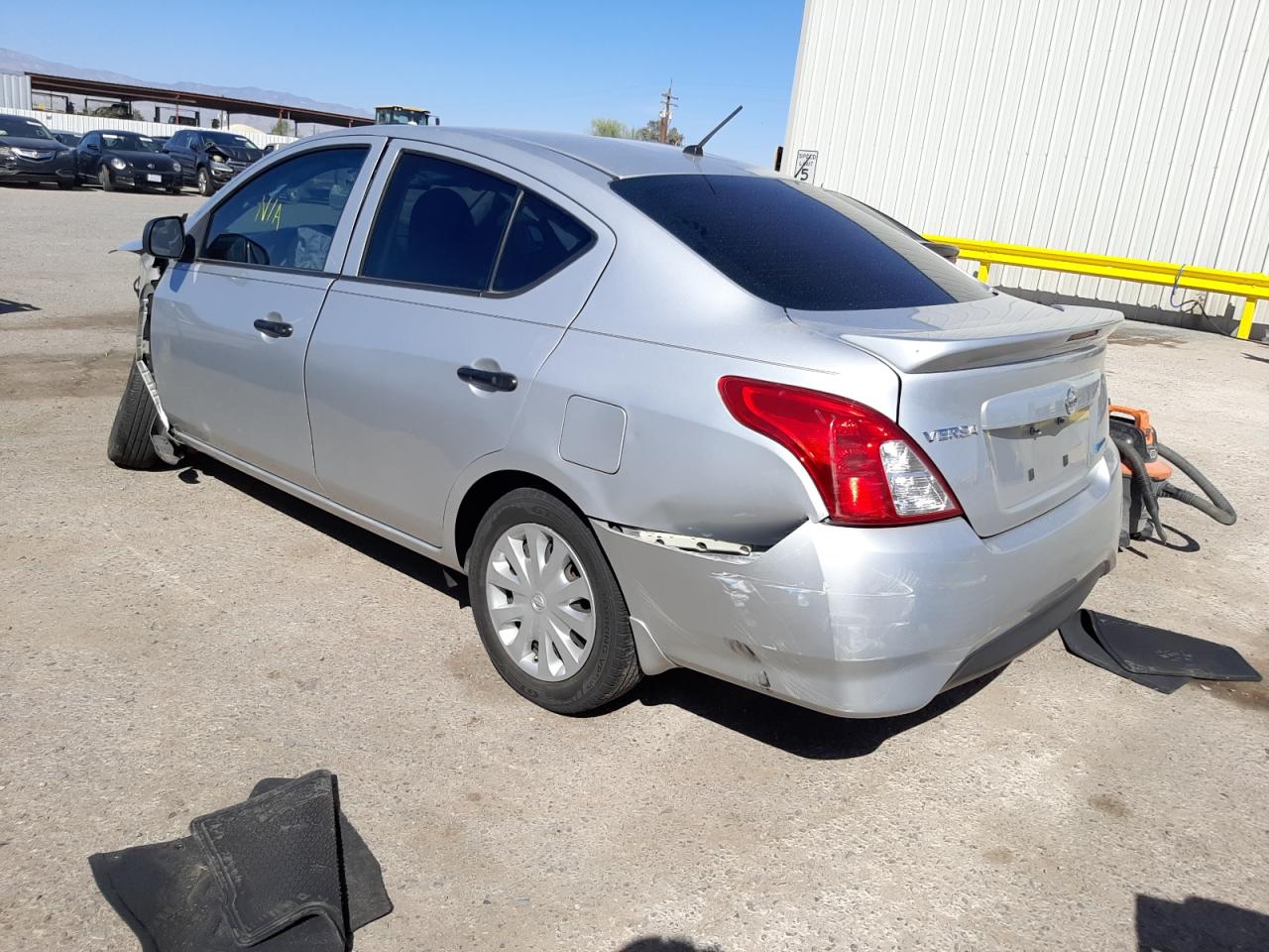 Photo 3 from auction – 2015 NISSAN VERSA S with VIN 3N1CN7AP1FL850320