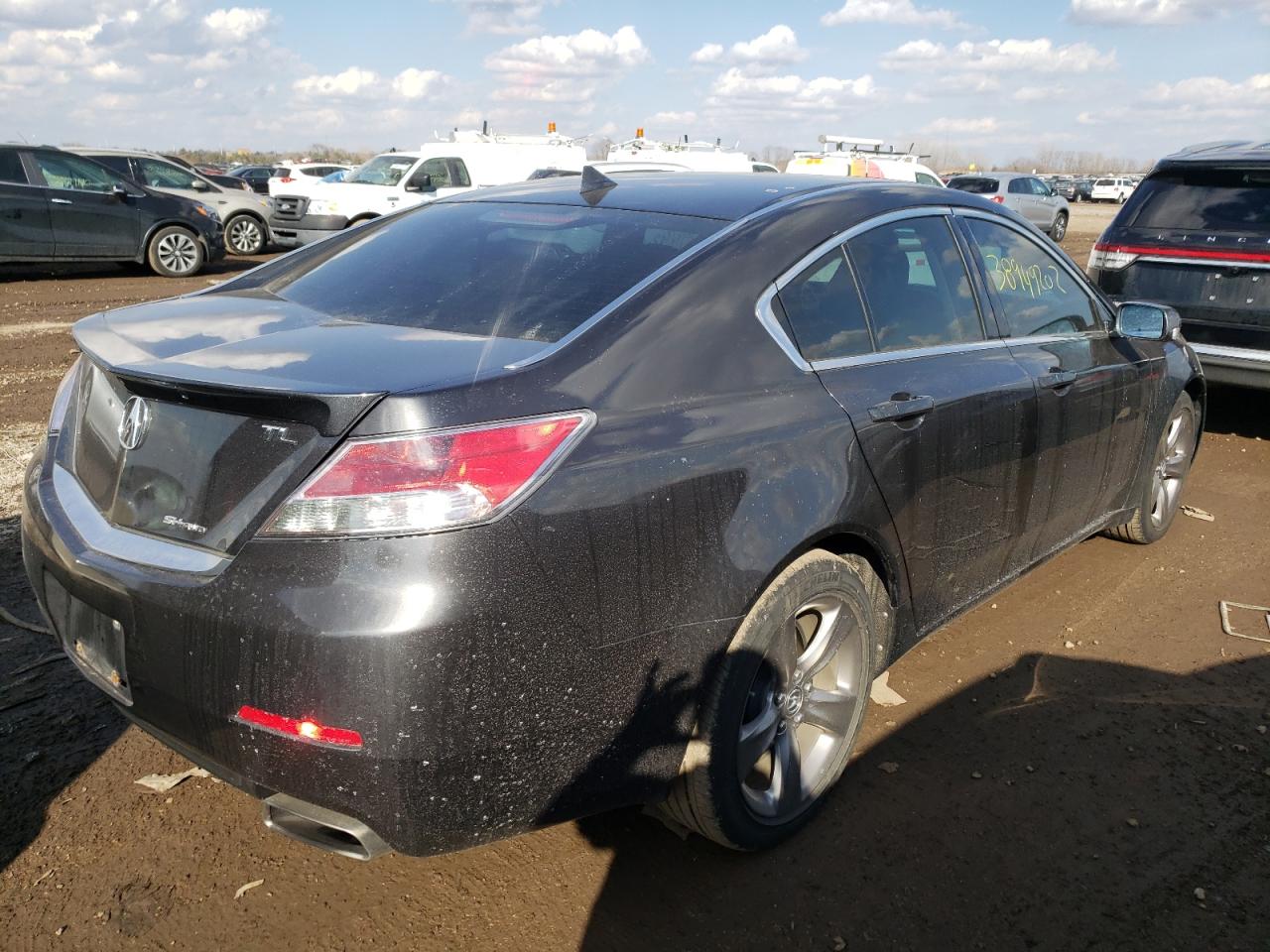 Photo 4 from auction – 2014 ACURA TL TECH with VIN 19UUA9F5XEA001682