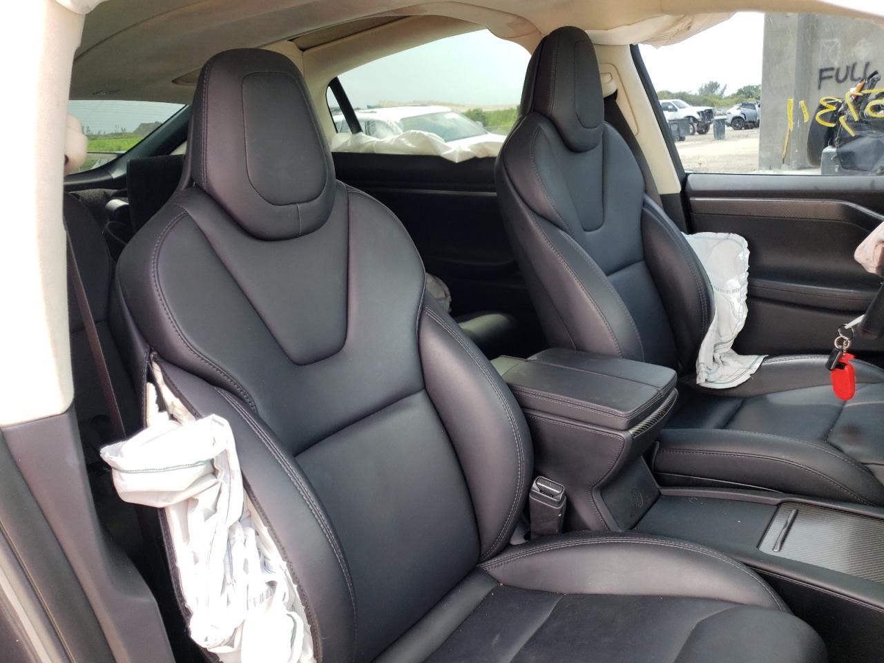 Photo 6 from auction – 2018 TESLA MODEL X with VIN 5YJXCBE2XJF138031