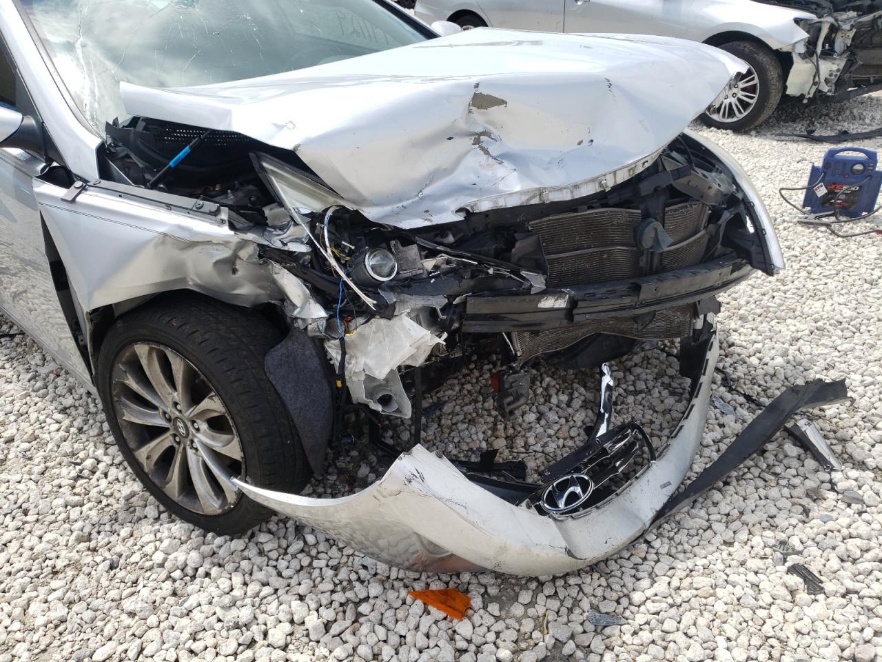 Photo 9 from auction – 2012 HYUNDAI SONATA SE with VIN 5NPEC4AC5CH501115
