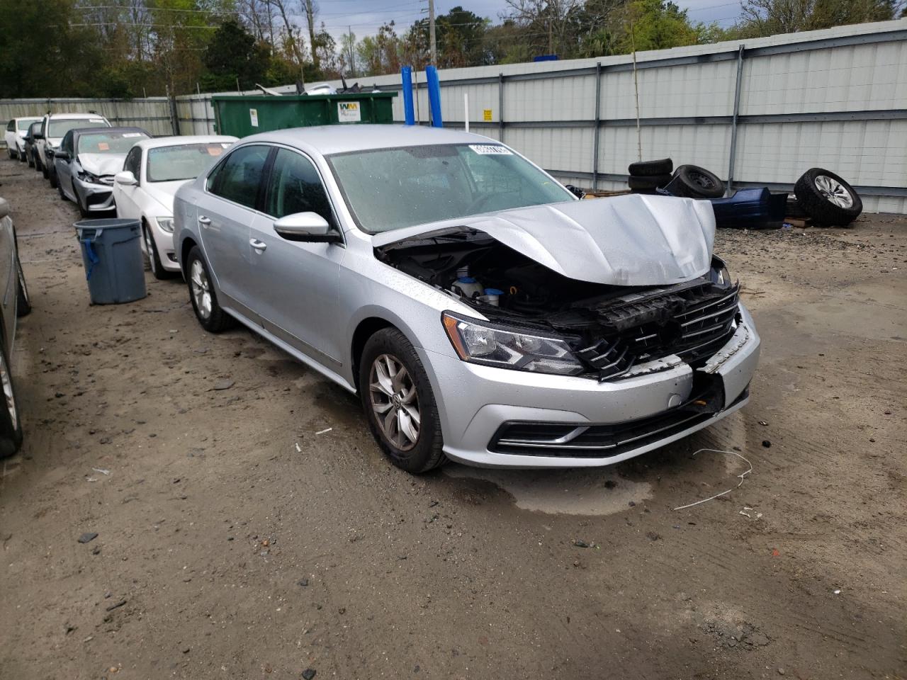 VOLKSWAGEN PASSAT S 2016 with VIN 1VWAT7A31GC013343 - Photo from auction