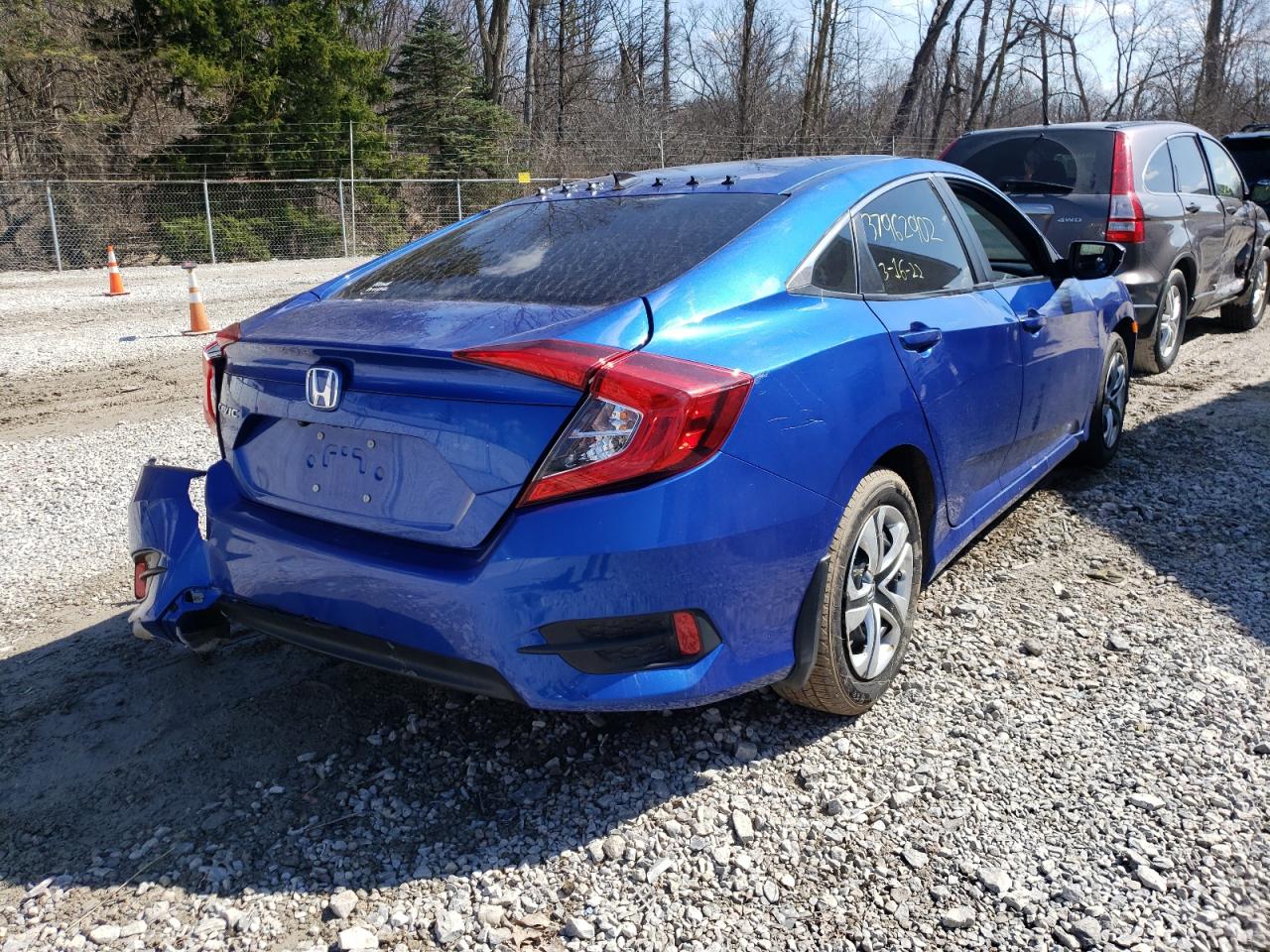 Photo 4 from auction – 2017 HONDA CIVIC LX with VIN 2HGFC2F52HH500816
