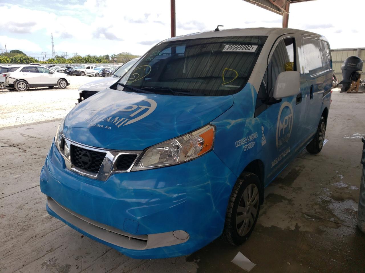 Photo 2 from auction – 2015 NISSAN NV200 2.5S with VIN 3N6CM0KN2FK692092