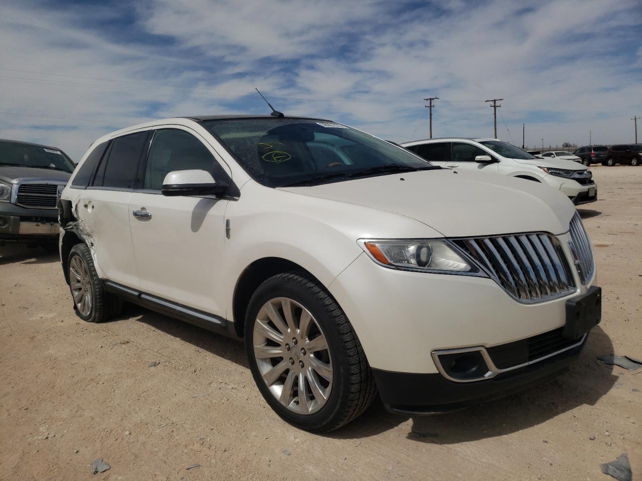 LINCOLN MKX 2012 مع رقم تعريف المركبة 2LMDJ8JK8CBL17492 - صورة من المزاد