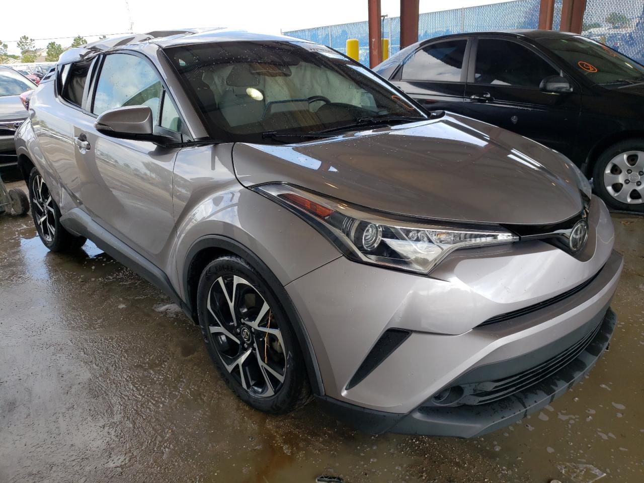 TOYOTA CHR 2019 with VIN NMTKHMBX6KR096976 - Photo from auction
