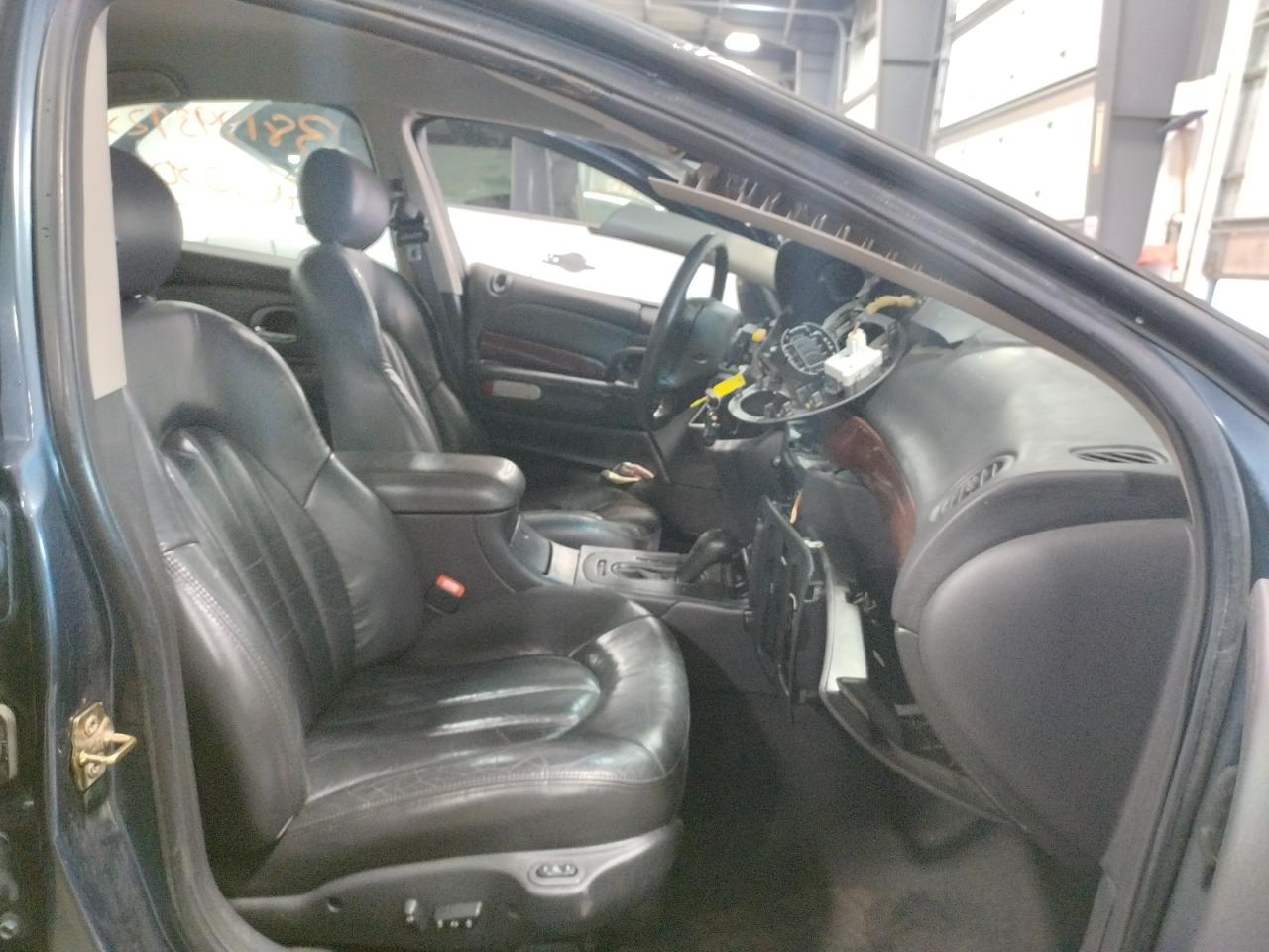 Photo 5 from auction – 2000 CHRYSLER 300M with VIN 2C3HE66G1YH420728