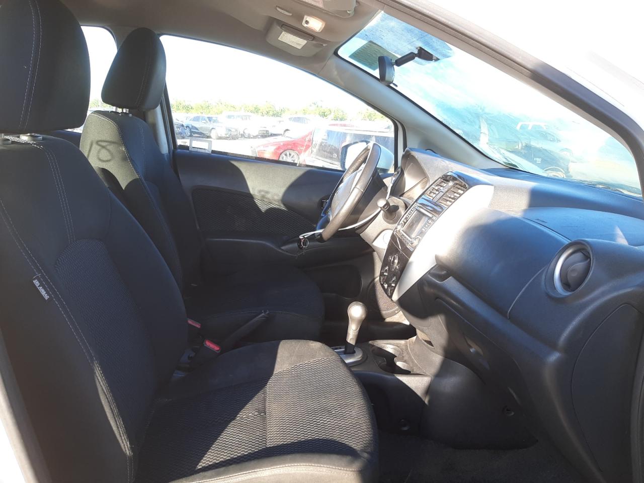 Photo 15 from auction – 2016 NISSAN VERSA NOTE with VIN 3N1CE2CP3GL351584