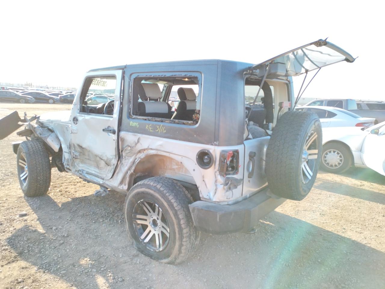 Photo 3 from auction – 2007 JEEP WRANGLER X with VIN 1J4FA24147L111076