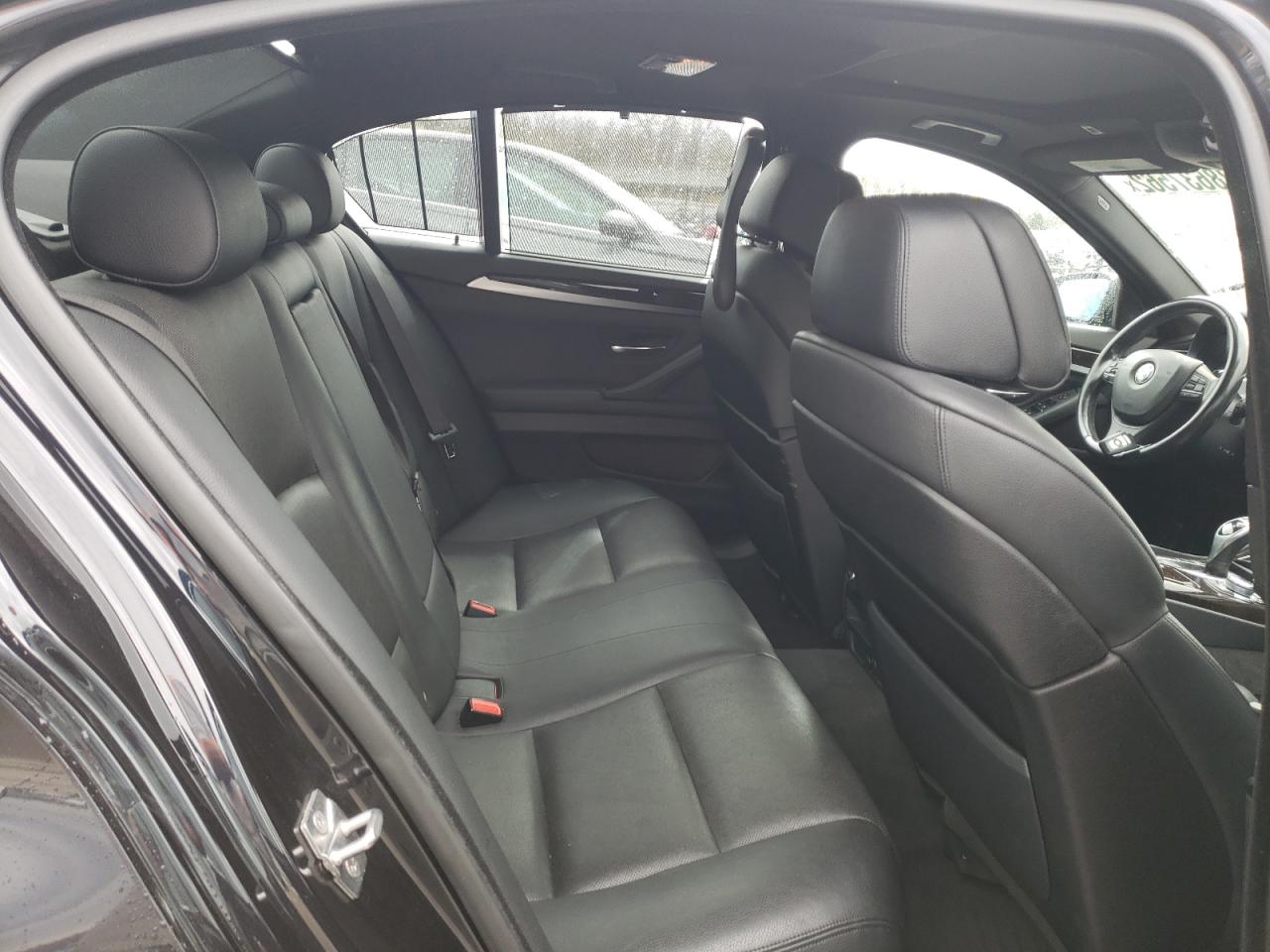 Photo 6 from auction – 2012 BMW 535 I with VIN WBAFR7C58CC810055