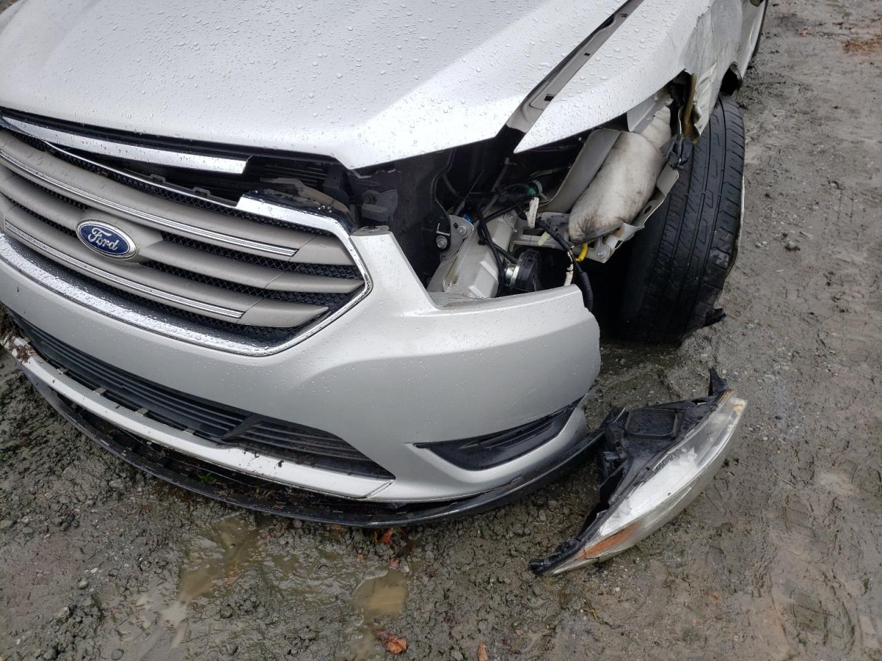 Photo 9 from auction – 2014 FORD TAURUS SEL with VIN 1FAHP2E82EG132688