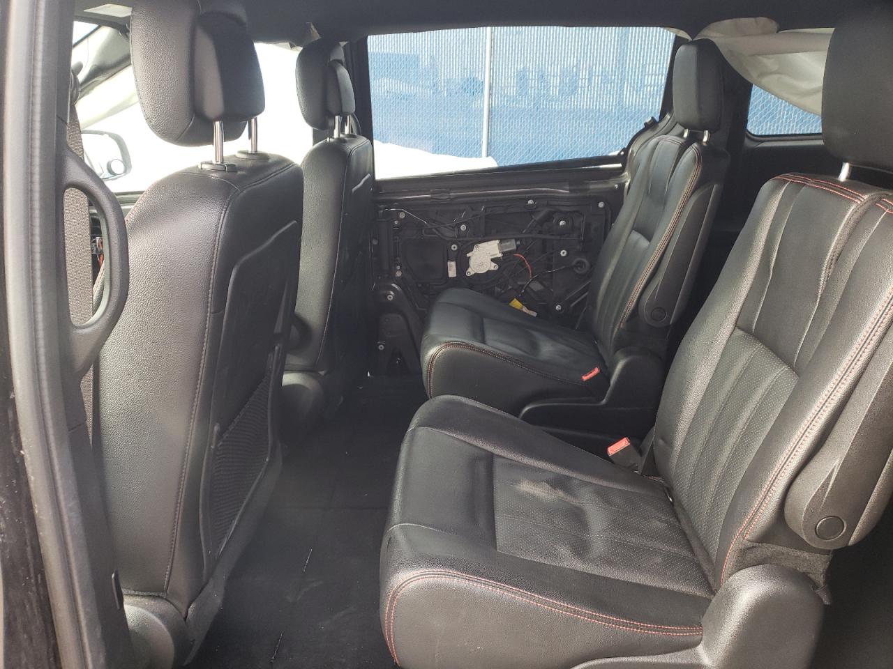 Photo 6 from auction – 2019 DODGE GRAND CARA with VIN 2C4RDGEG6KR648574