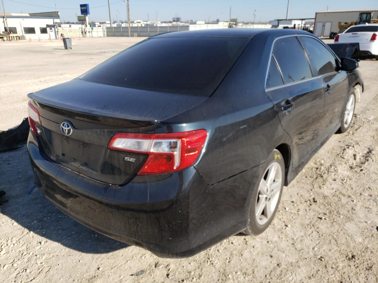 Photo 4 from auction – 2013 TOYOTA CAMRY L with VIN 4T1BF1FK7DU680205
