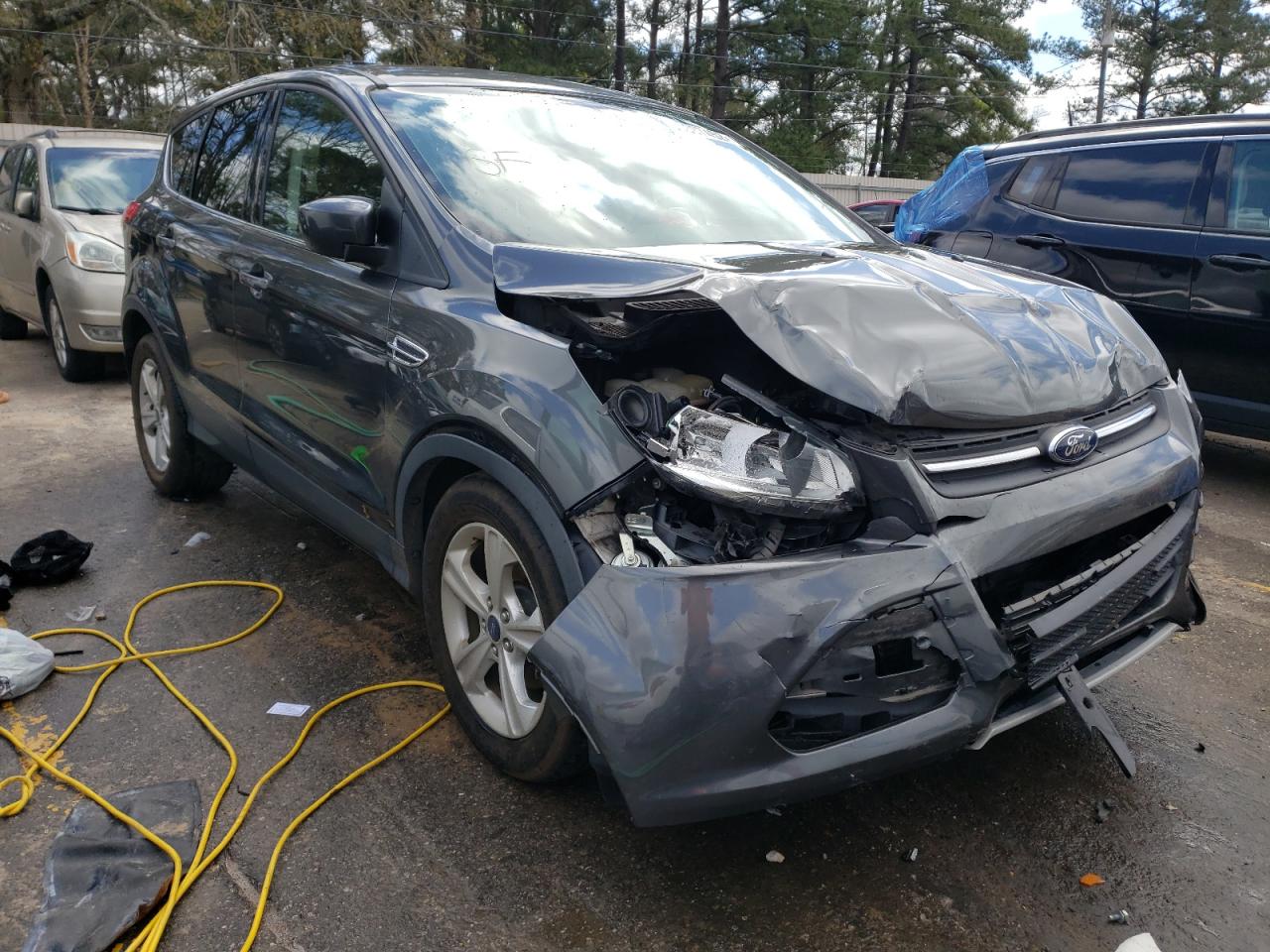FORD ESCAPE SE 2016 with VIN 1FMCU0GX0GUB63363 - Photo from auction