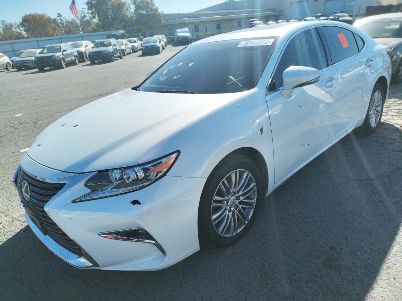 Photo 2 from auction – 2016 LEXUS ES 350 with VIN JTHBK1GG3G2242967