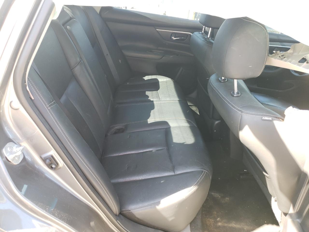 Photo 6 from auction – 2016 NISSAN ALTIMA 2.5 with VIN 1N4AL3AP8GC111192