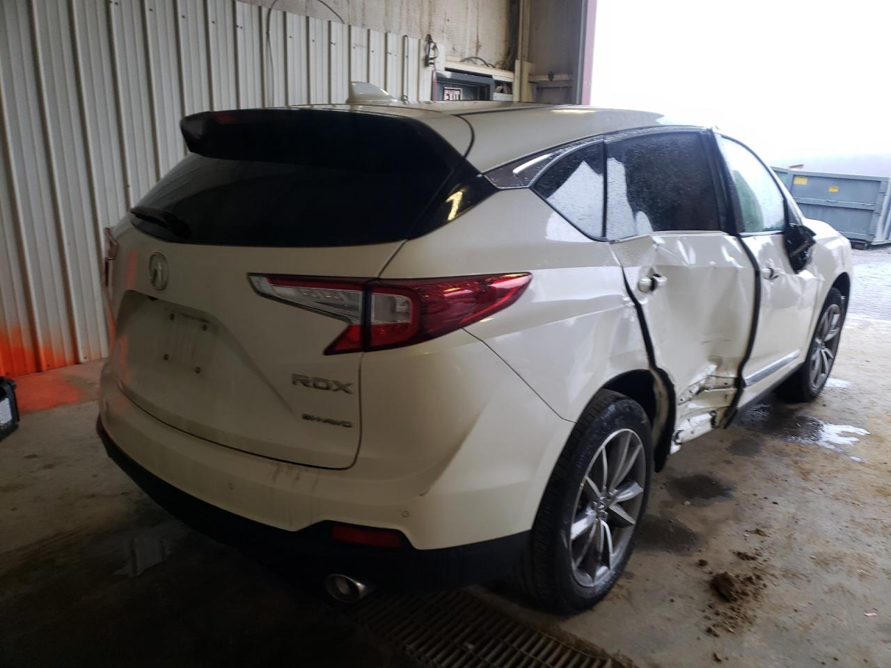Photo 4 from auction – 2019 ACURA RDX TECHNO with VIN 5J8TC2H56KL019266