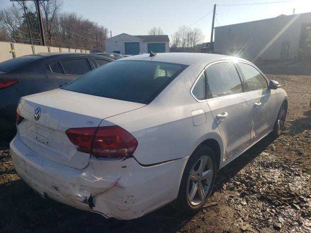 Photo 4 from auction – 2012 VOLKSWAGEN PASSAT SE with VIN 1VWBP7A37CC020137