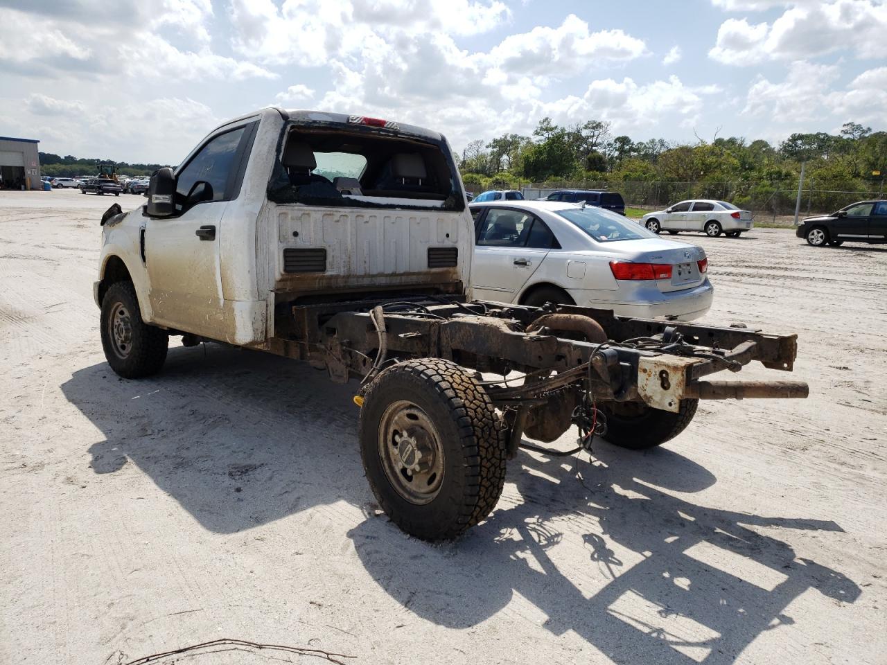 Photo 3 from auction – 2017 FORD F250 SUPER with VIN 1FDBF2B65HED21501