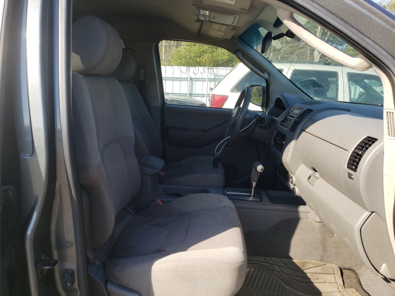 Photo 5 from auction – 2007 NISSAN FRONTIER C with VIN 1N6AD09W17C438158