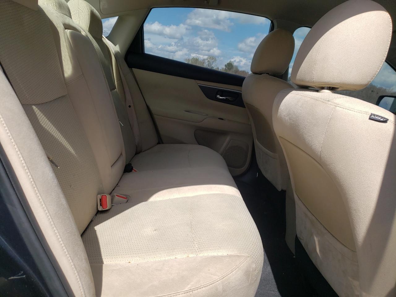 Photo 6 from auction – 2015 NISSAN ALTIMA 2.5 with VIN 1N4AL3AP4FN374363