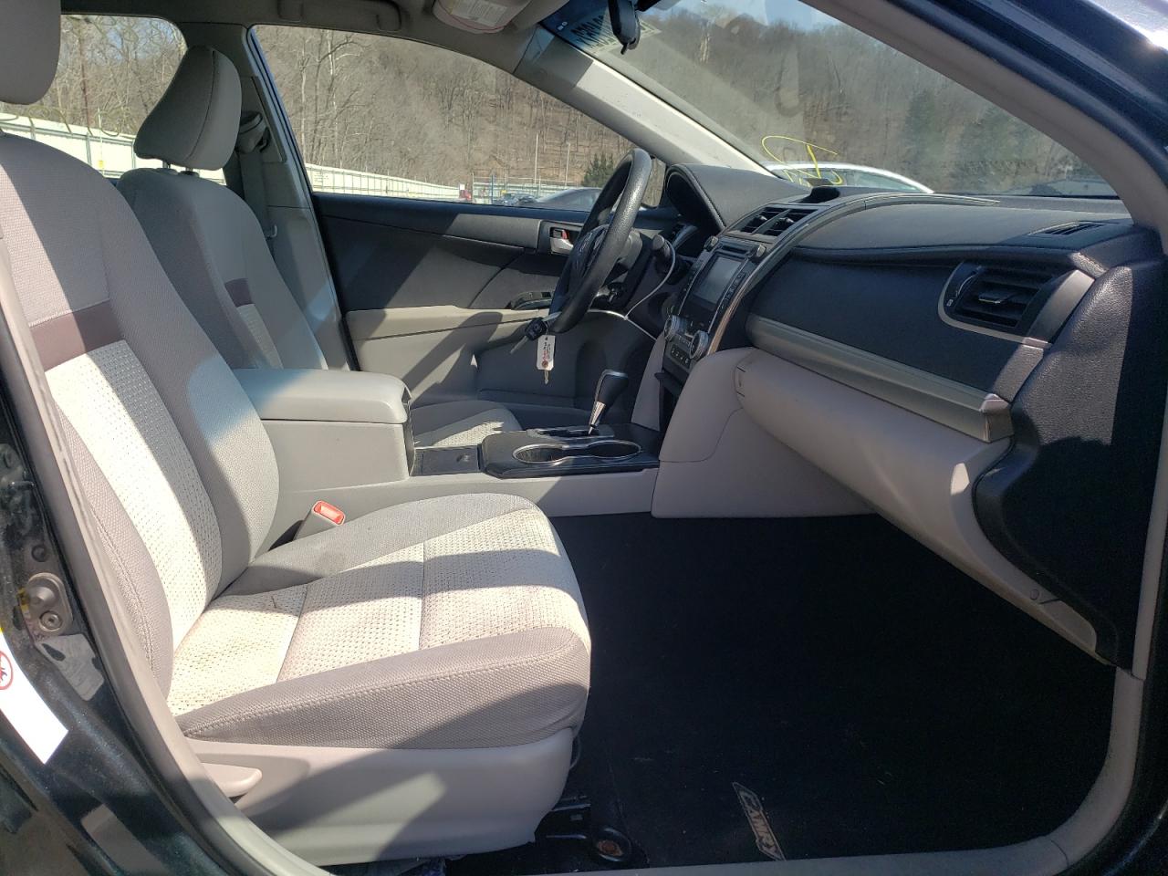 Photo 5 from auction – 2014 TOYOTA CAMRY L with VIN 4T1BF1FK5EU846996