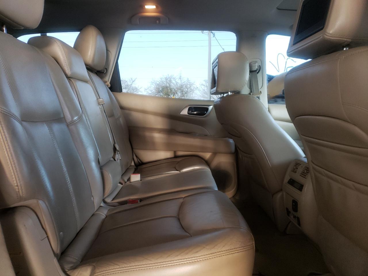 Photo 6 from auction – 2013 NISSAN PATHFINDER with VIN 5N1AR2MN4DC616649