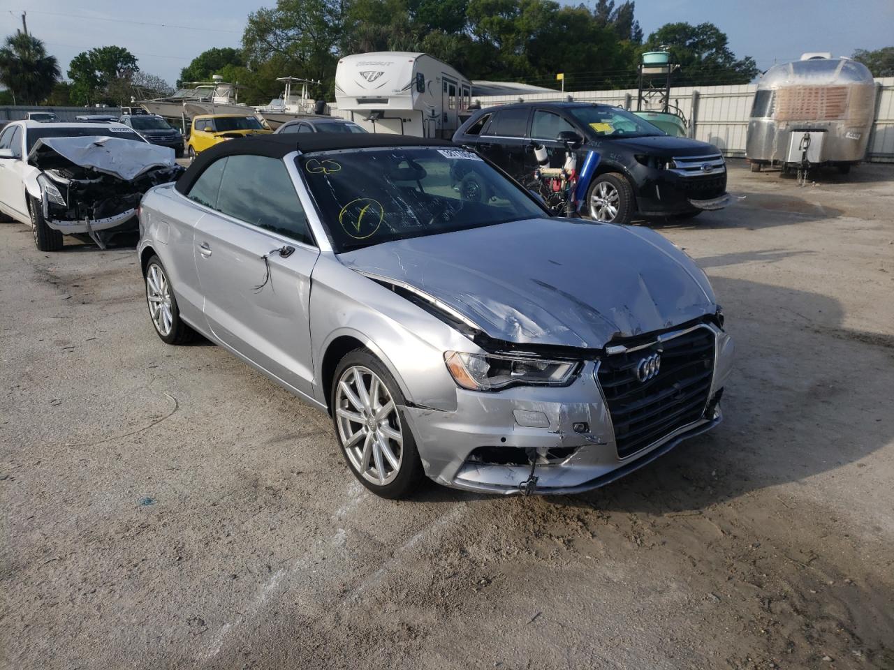 AUDI A3 PREMIUM 2015 with VIN WAU7FLFF4F1068537 - Photo from auction
