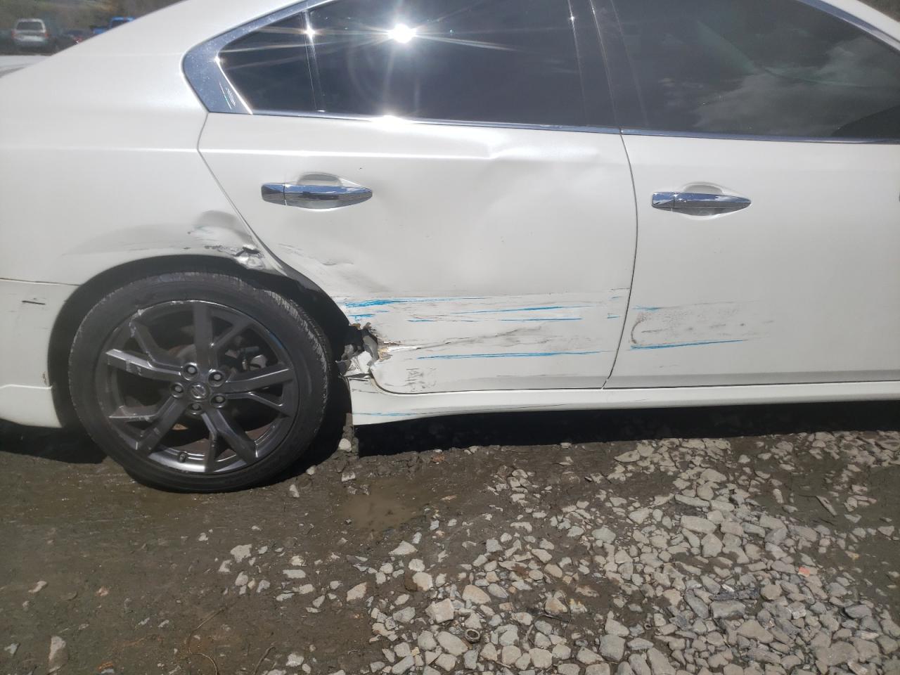 Photo 9 from auction – 2014 NISSAN MAXIMA S with VIN 1N4AA5AP4EC913527