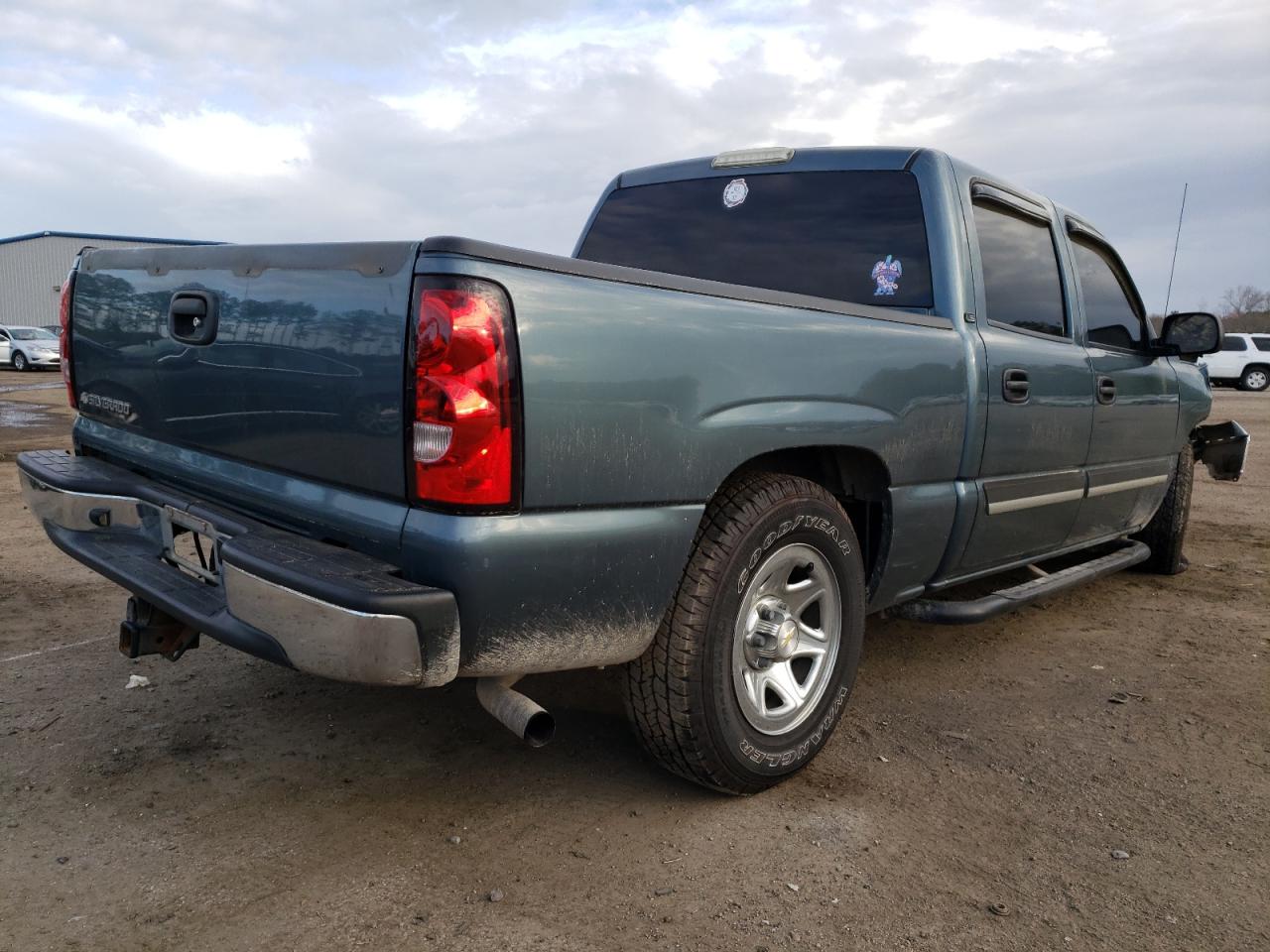 Photo 4 from auction – 2006 CHEVROLET SILVRK1500 with VIN 2GCEC13VX61313192