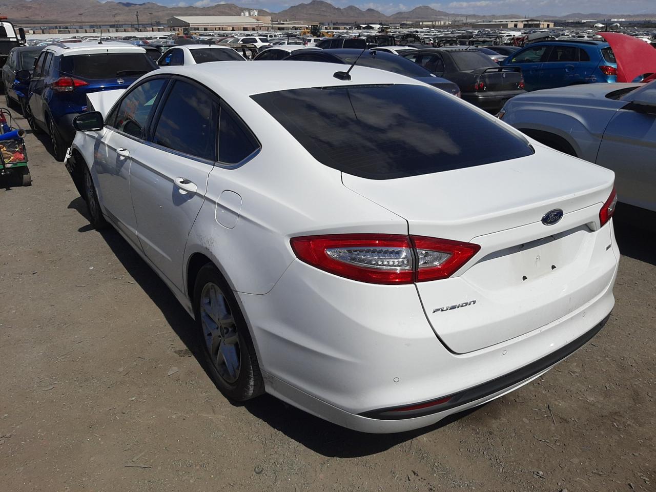 Photo 3 from auction – 2016 FORD FUSION SE with VIN 3FA6P0H76GR247238