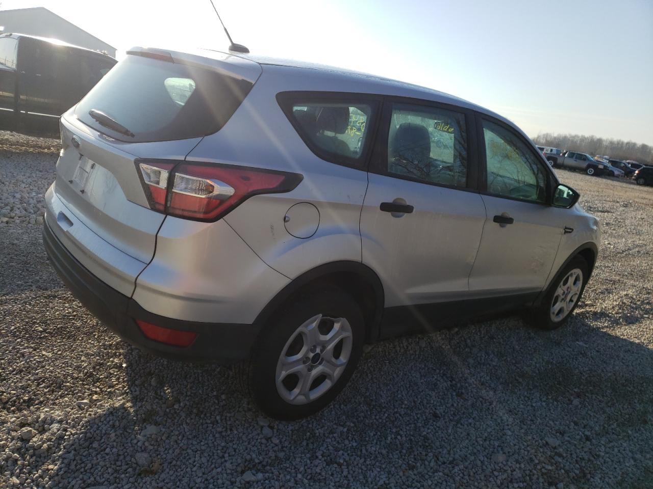 Photo 4 from auction – 2017 FORD ESCAPE S with VIN 1FMCU0F77HUA58581