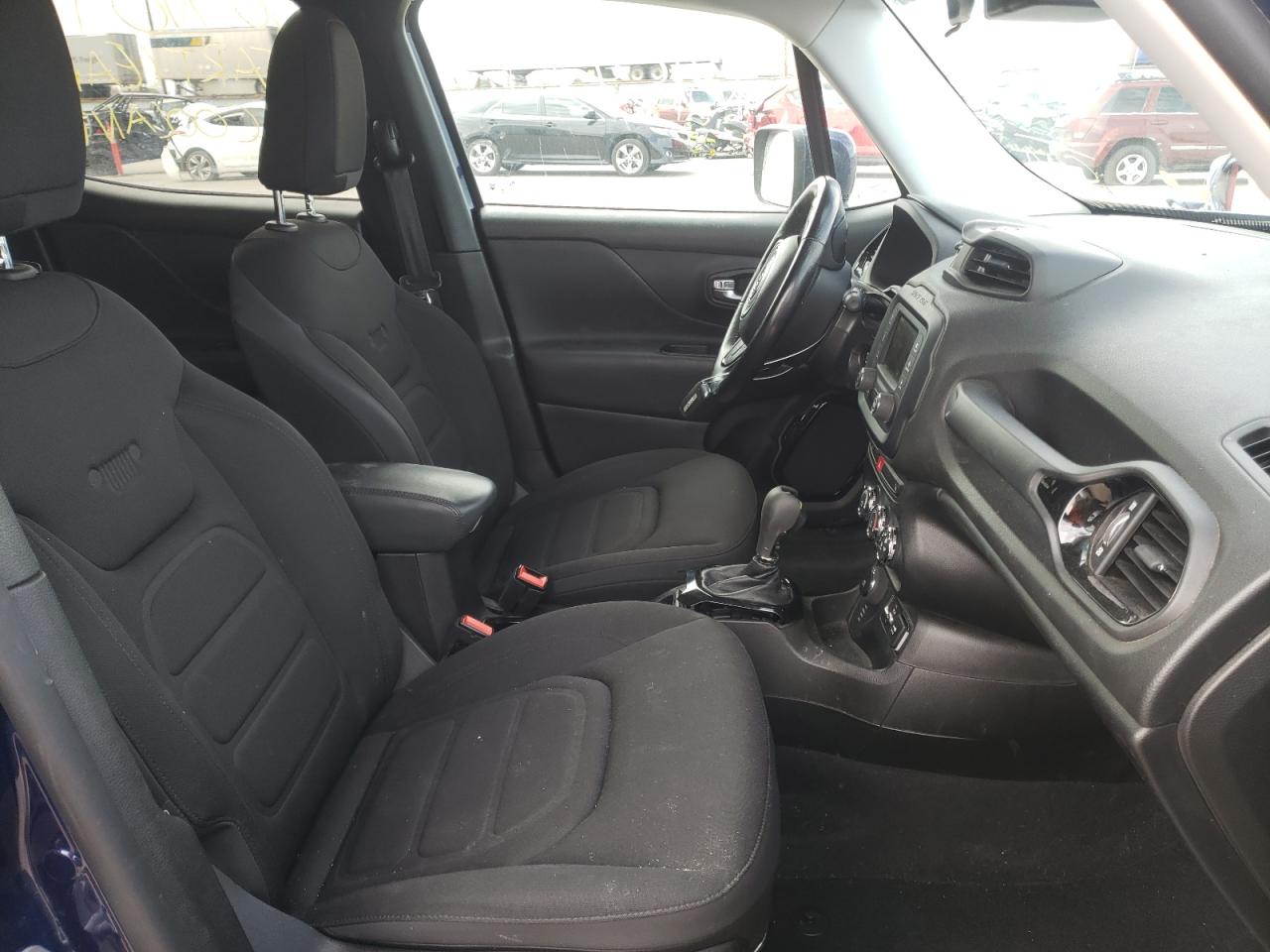 Photo 5 from auction – 2017 JEEP RENEGADE L with VIN ZACCJBBB3HPG23543