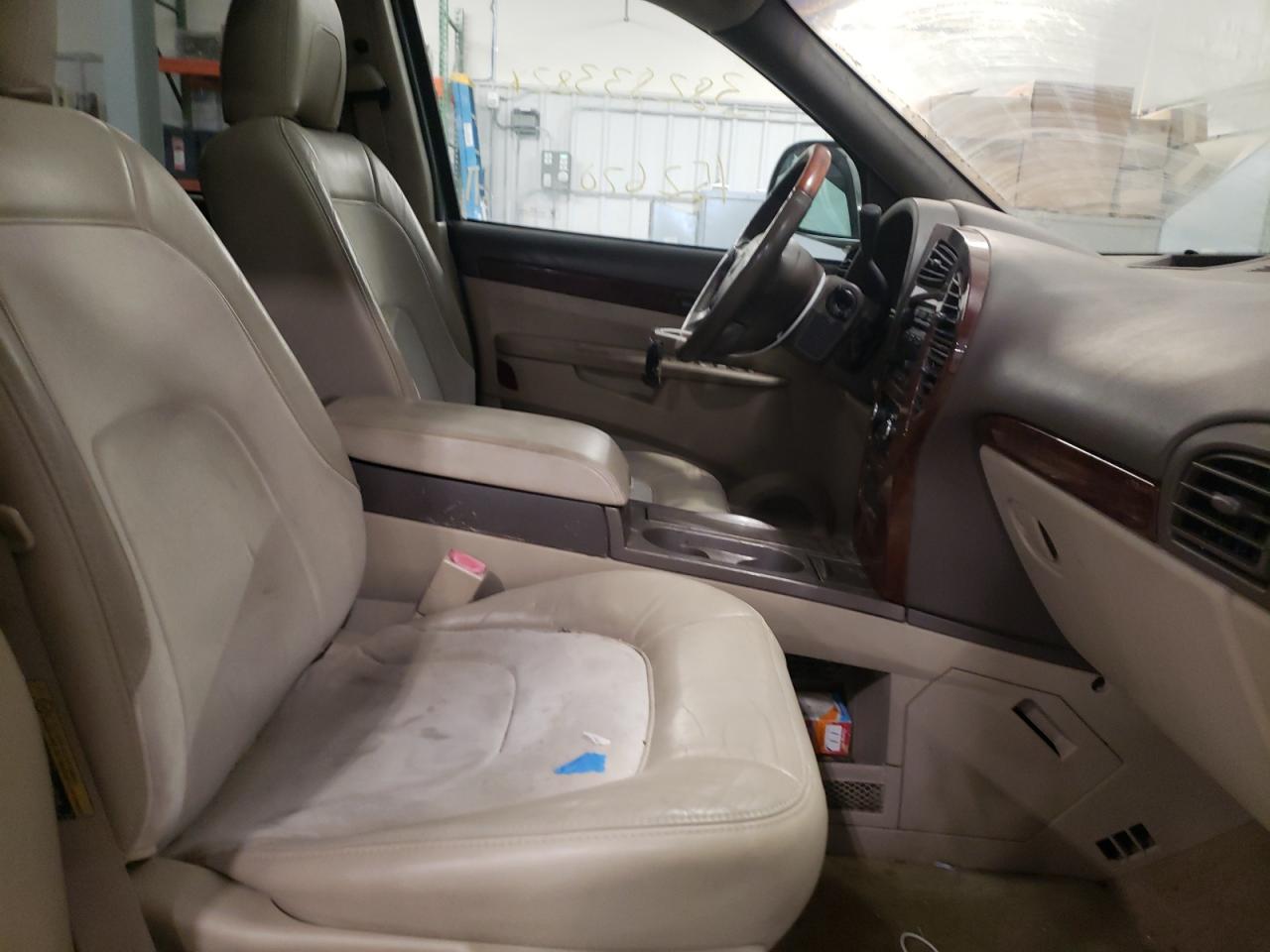 Photo 5 from auction – 2005 BUICK RENDEZVOUS with VIN 3G5DB03785S522631