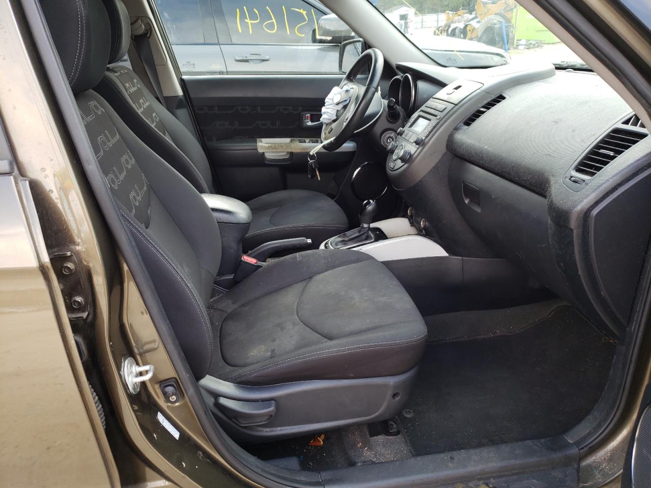 Photo 5 from auction – 2012 KIA SOUL + with VIN KNDJT2A60C7378471