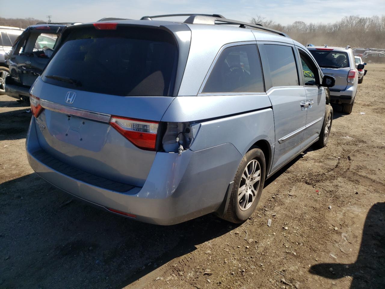 Photo 4 from auction – 2011 HONDA ODYSSEY EX with VIN 5FNRL5H62BB019075