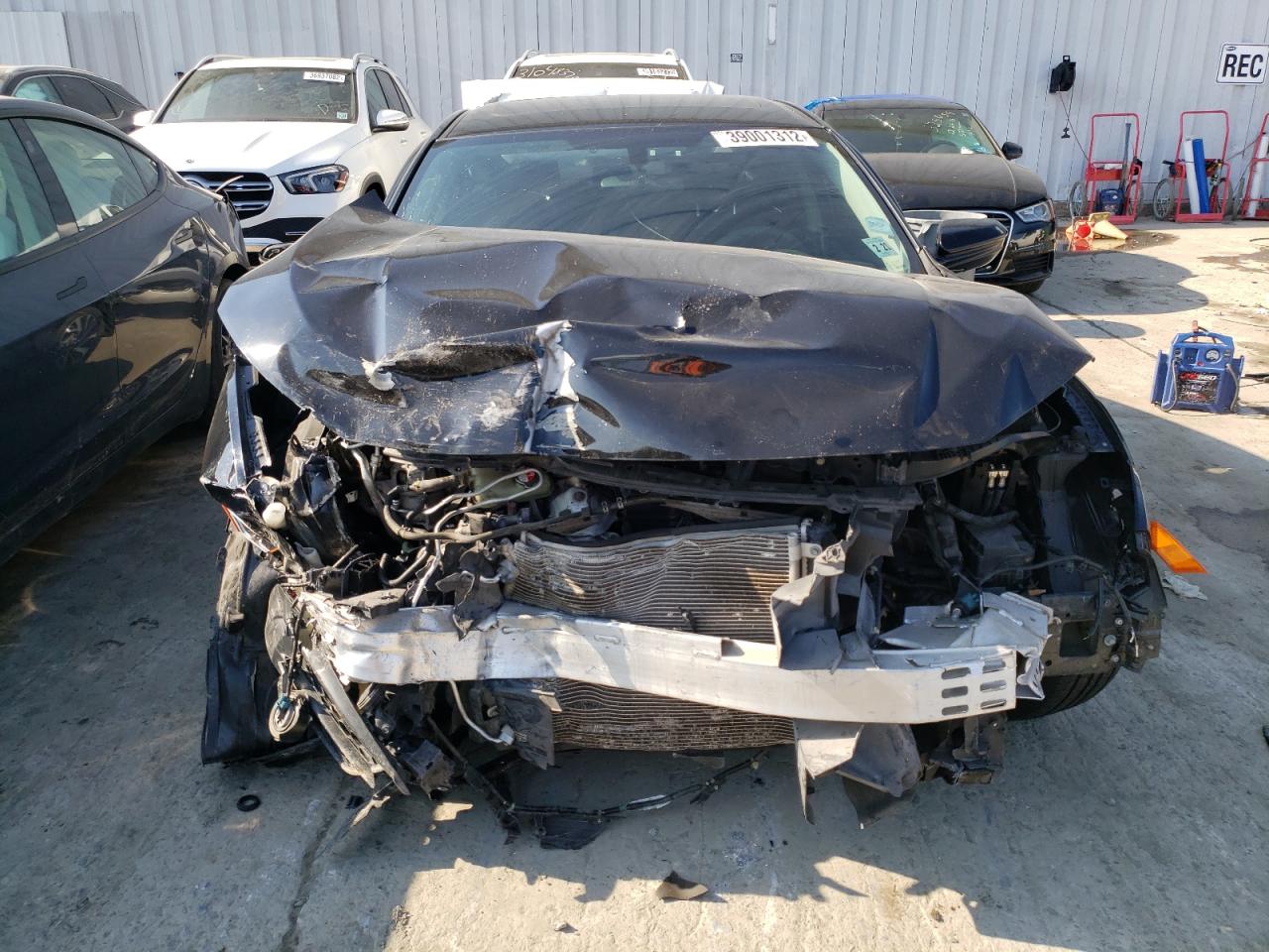 Foto 9 de la subasta – 2016 HONDA CIVIC EX con VIN 2HGFC2F79GH530119