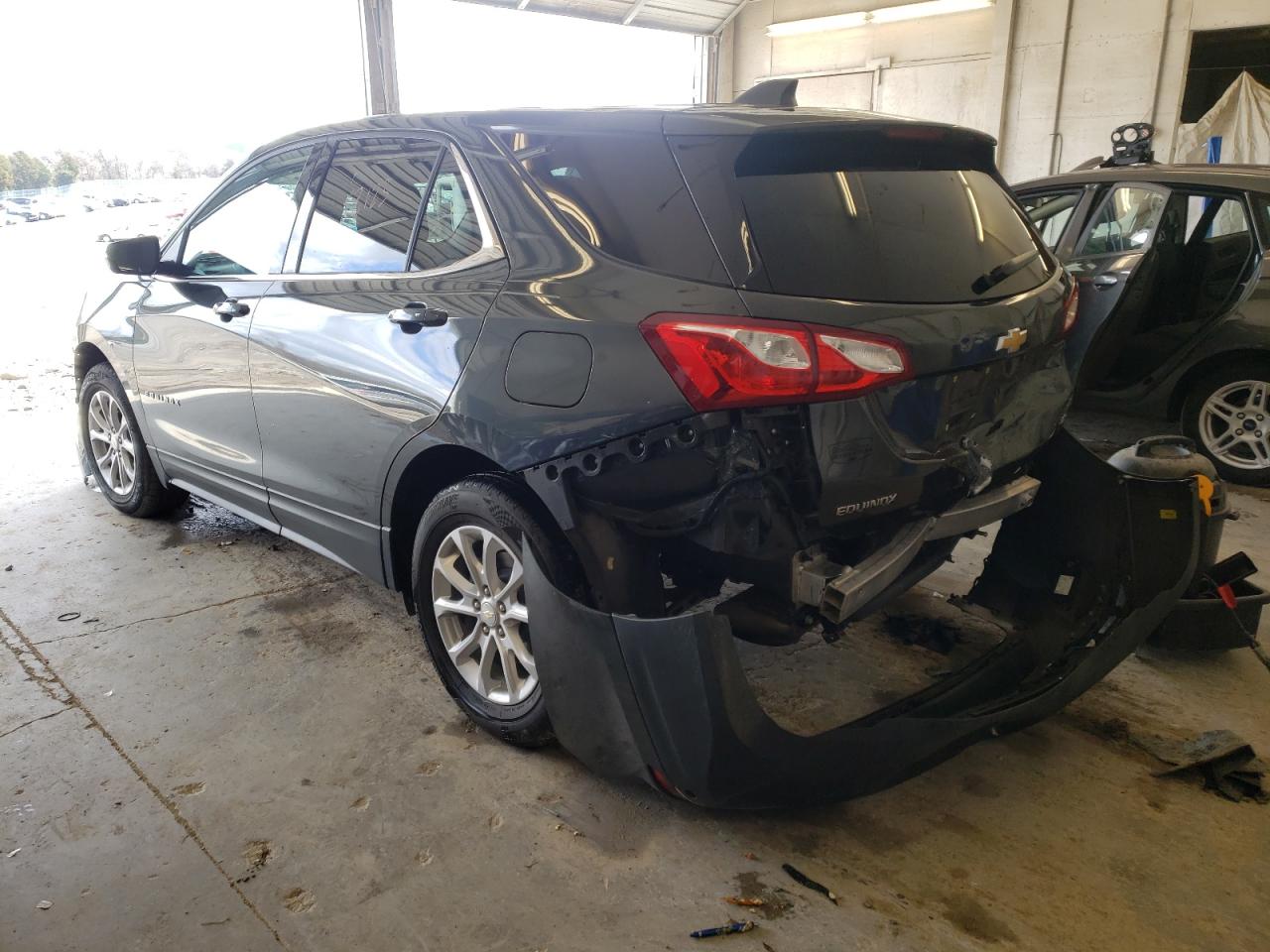 Photo 3 from auction – 2018 CHEVROLET EQUINOX LT with VIN 3GNAXJEV1JL291498