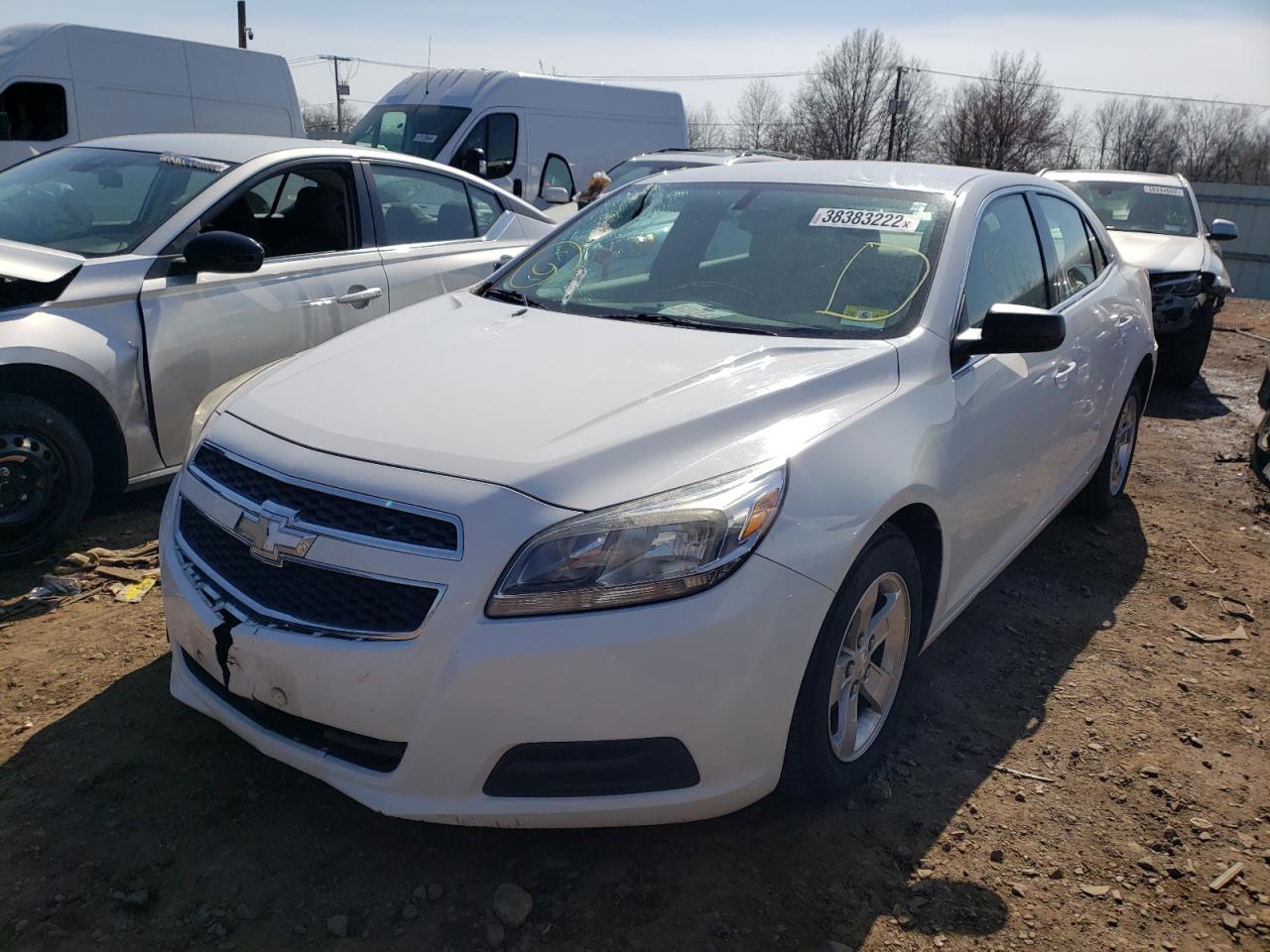 Photo 2 from auction – 2013 CHEVROLET MALIBU LS with VIN 1G11B5SA4DF235353
