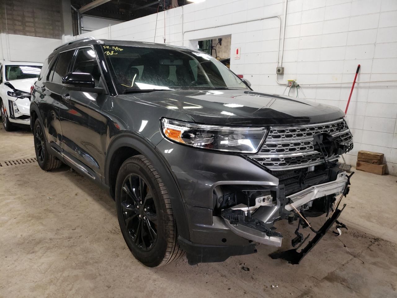 FORD EXPLORER L 2020 with VIN 1FMSK8FH1LGB86458 - Photo from auction