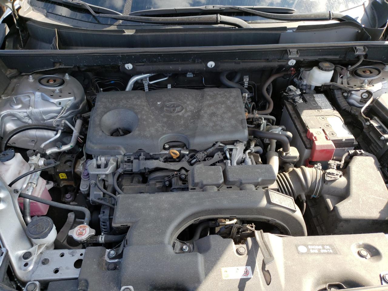 Photo 7 from auction – 2019 TOYOTA RAV4 LE with VIN 2T3F1RFV8KC056685