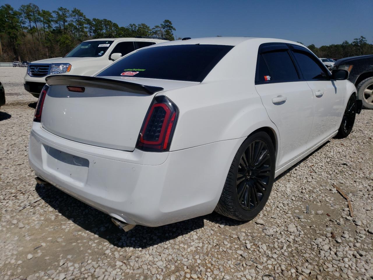 Photo 4 from auction – 2014 CHRYSLER 300 S with VIN 2C3CCABT6EH103299
